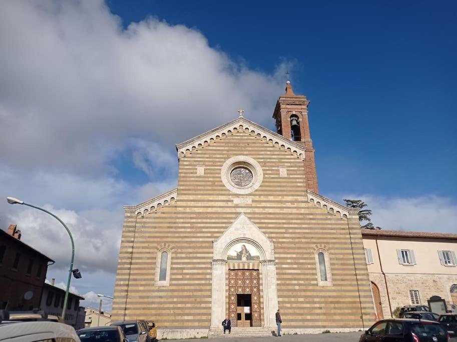 Splendido Ampio Appartamento A Montepulciano Stazione Eksteriør billede